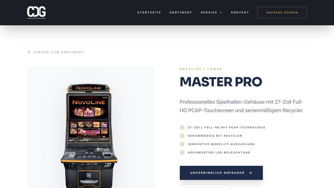 Produktdetailseite des MASTER PRO Spielautomaten mit Vorteilen und Anfrage